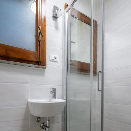 Apartment Affreschi By Mmega Florenz